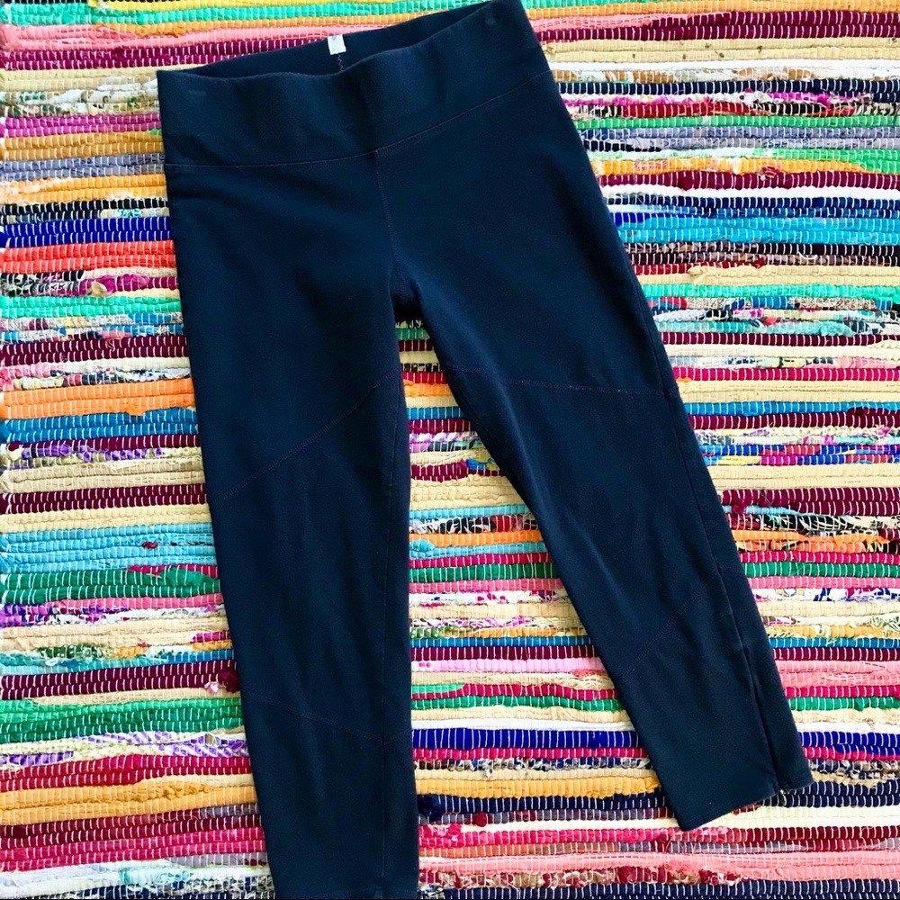 Clary Sage Organics ~ Navy blue cotton crop zipper leggings